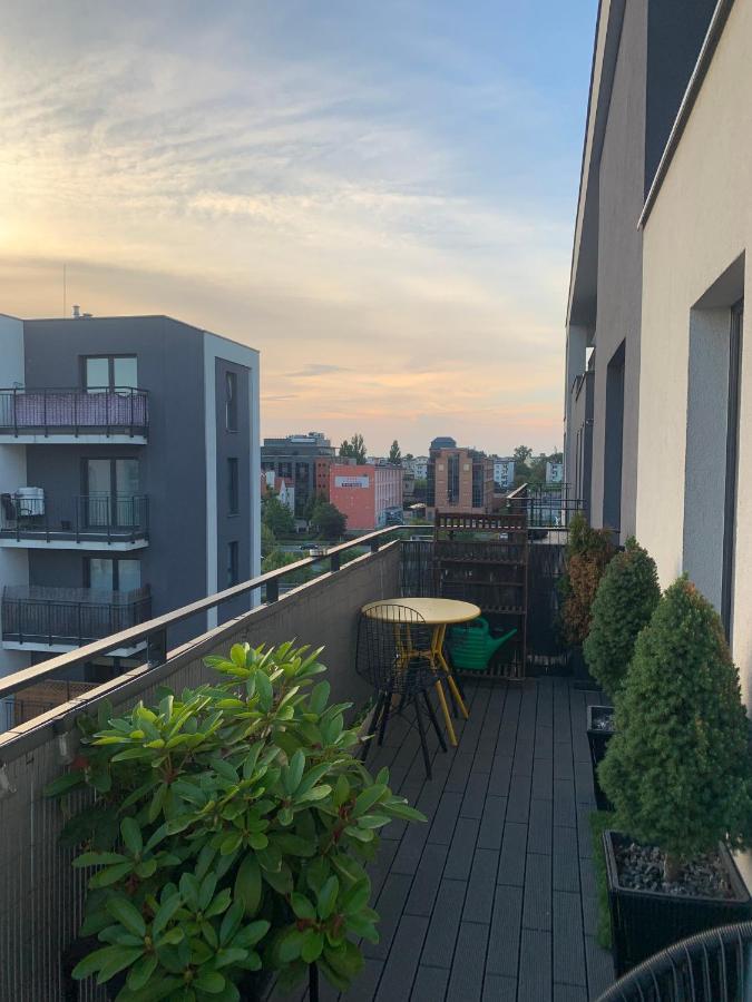 Two-Levels Penthouse With A Garden In The City Center Lejlighed Łódź Eksteriør billede